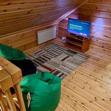 Log In 15 Min From Center- 3bdr-sauna-fireplace Rovaniemi