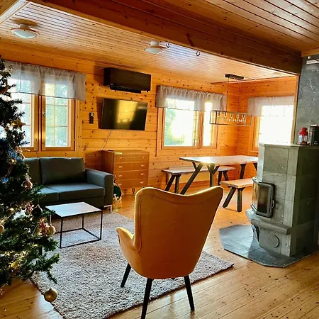 Log In 15 Min From Center- 3bdr-sauna-fireplace Hotel Rovaniemi